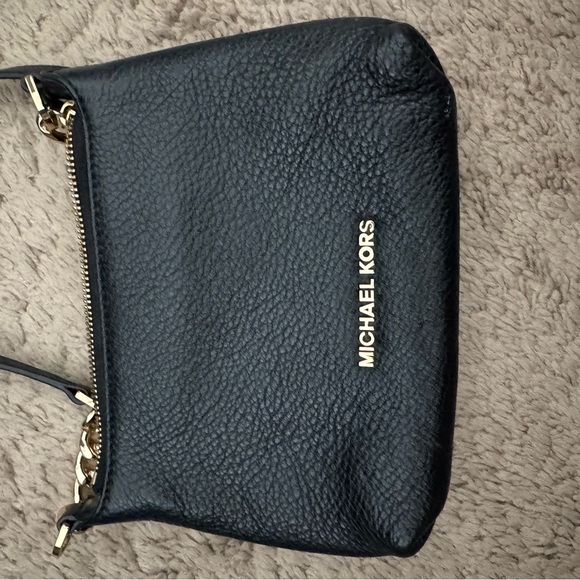 Michael Kors Pebbled Black Crossbody Bag - Picture 2 of 5